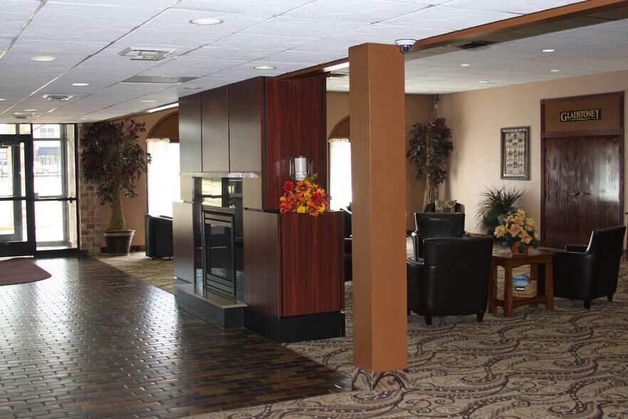More Photos Of 111 2nd St, Jamestown Hospitality For Sale