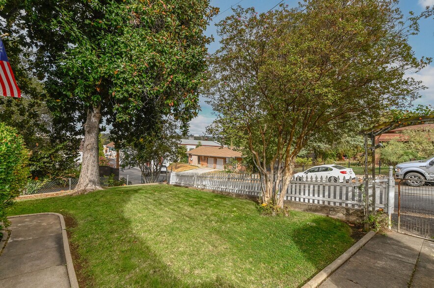 More Photos Of 68 Church Hill Rd, San Andreas Flex For Sale