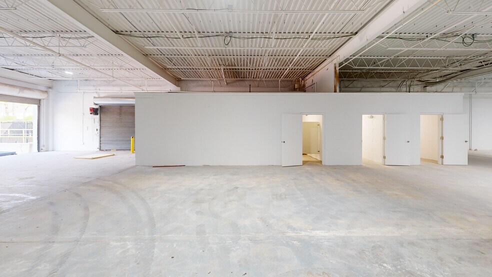 More Photos Of 1253 Glen Ave, Moorestown Warehouse For Lease