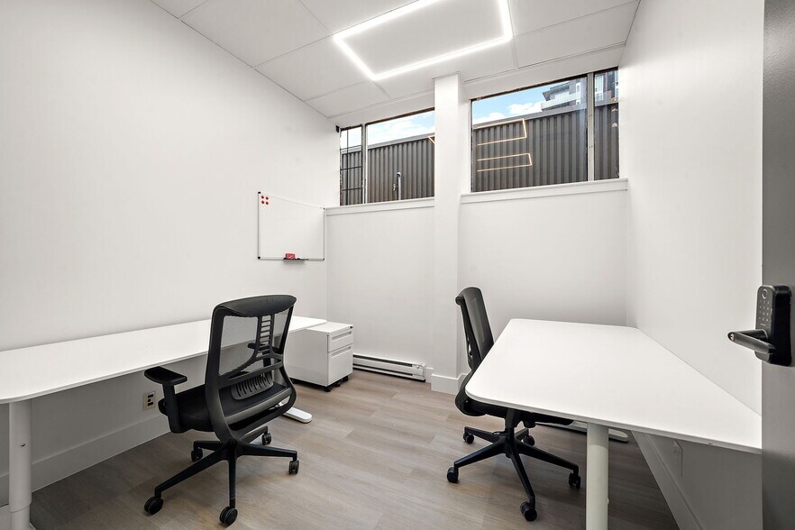 More Photos Of 4845 Rue Jean-Talon O, Montréal Storefront For Lease