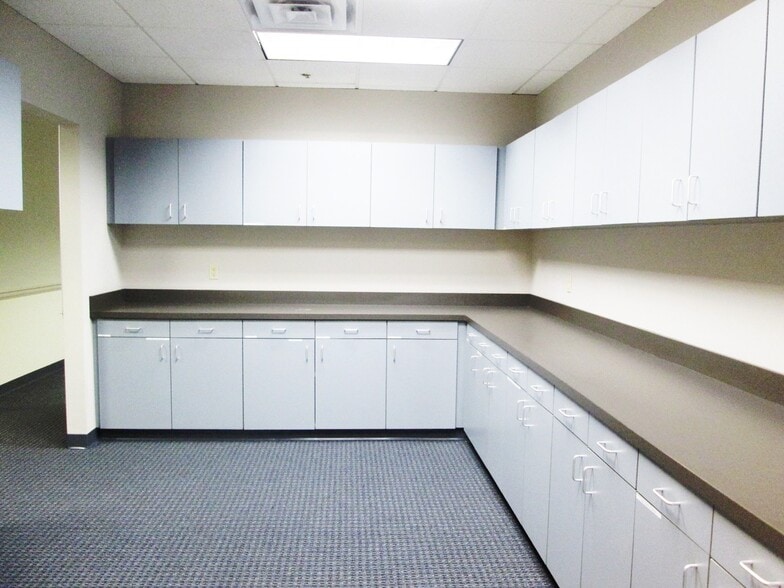 More Photos Of 46 Technology Pky S, Norcross Loft Creative Space For Lease