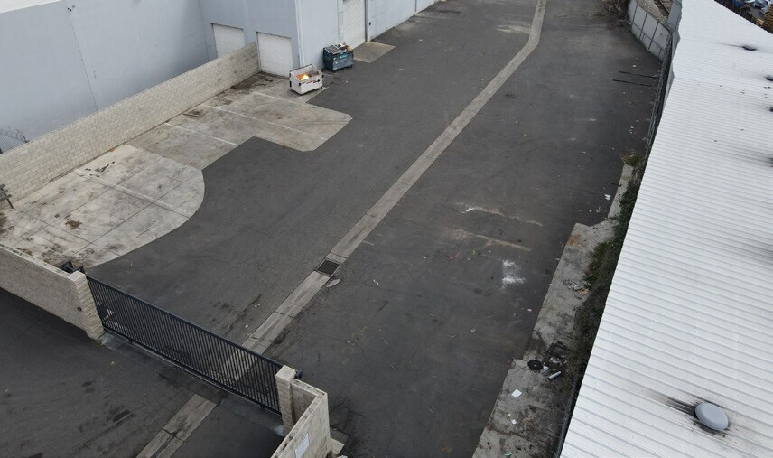 More Photos Of 638 W Southern Ave, Orange Manufacturing For Sale