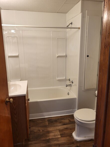 More Photos Of 2 S Main St, Norfolk Supermarket For Sale