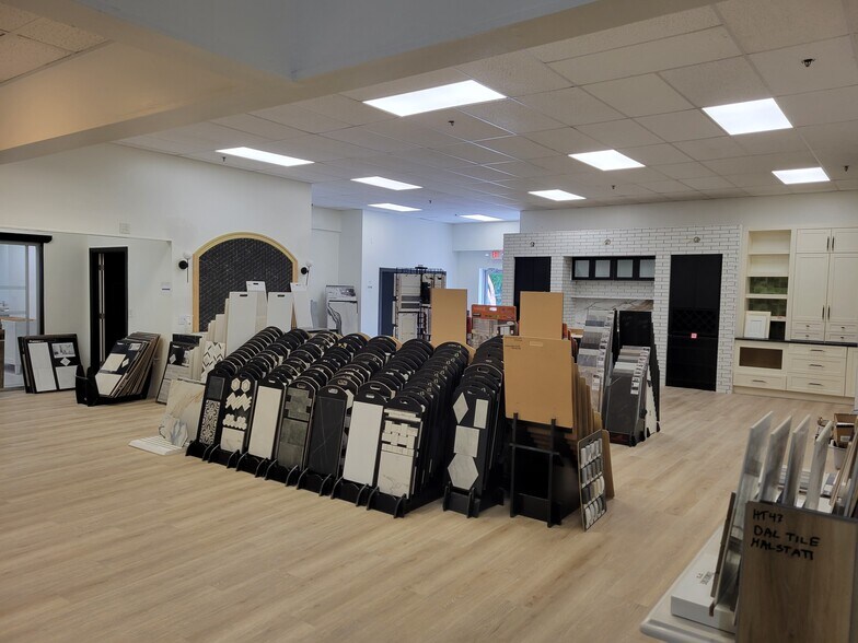 More Photos Of 1641 E Marlton Pike, Cherry Hill Showroom For Lease