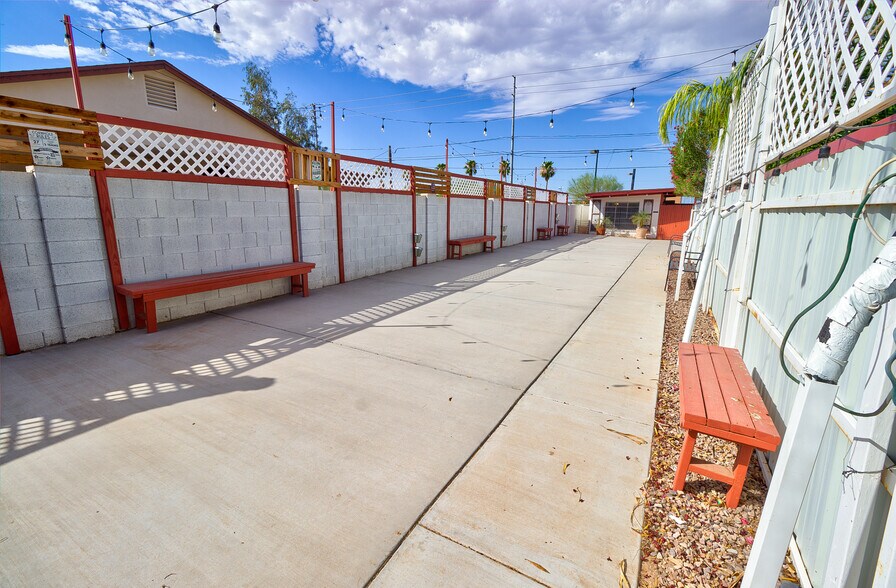 More Photos Of 301 N Picacho St, Casa Grande Lodge Meeting Hall For Sale