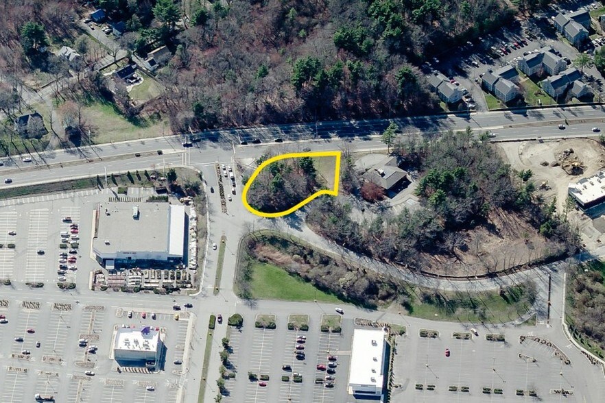 More Photos Of 71 Faunce Corner Mall Rd, North Dartmouth Land For Sale