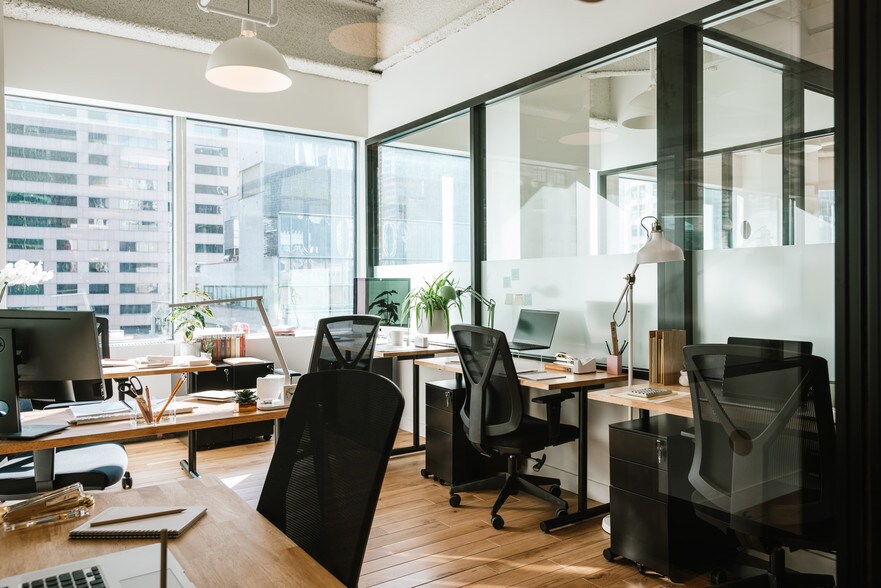 More Photos Of 756 W Peachtree St, Atlanta Office For Lease