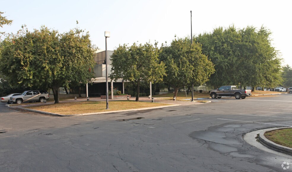 More Photos Of , Bakersfield Office For Sale