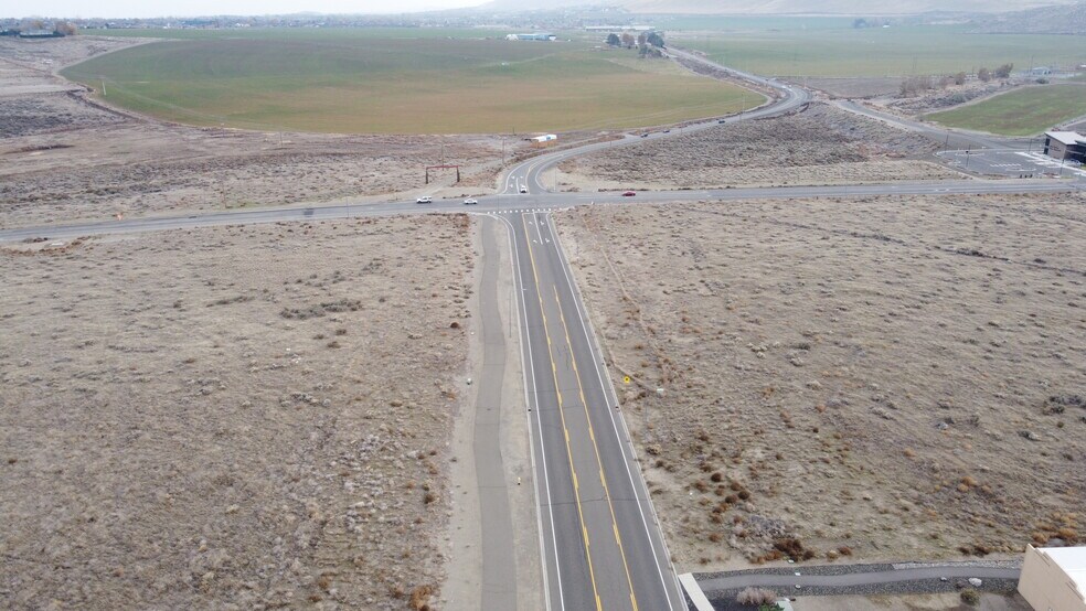 More Photos Of Van Giesen Street, West Richland Land For Sale