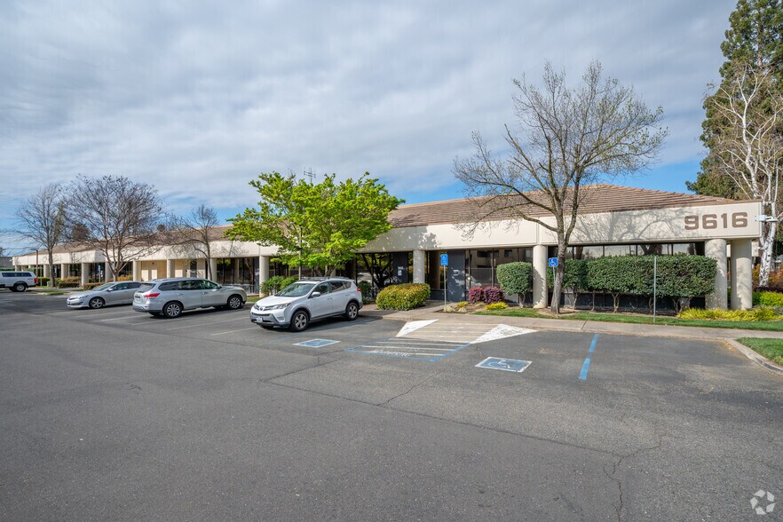 More Photos Of 9616 Micron Ave, Sacramento Office For Lease