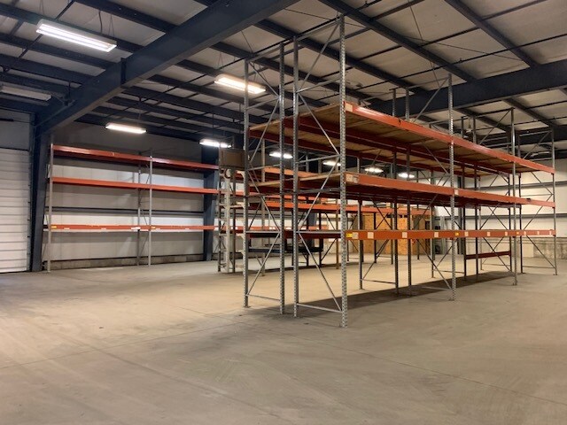 More Photos Of 557 Riverside Ave, Burlington Industrial For Sale