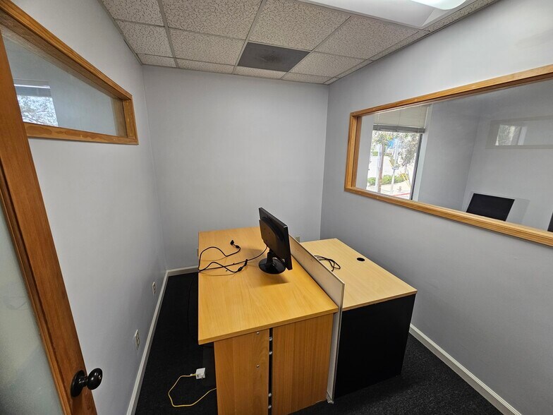 More Photos Of 2910 W Broadway, Los Angeles Office Residential For Lease
