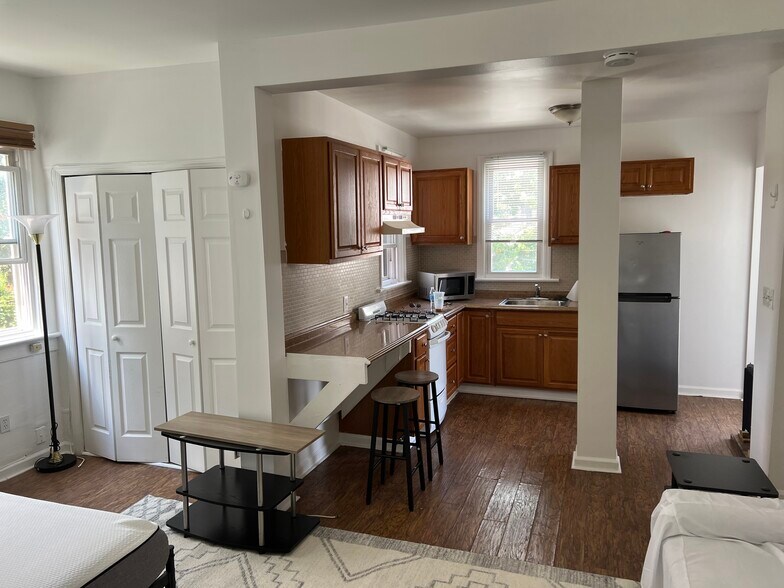 More Photos Of 29 Saint Andrews Pl, Yonkers Apartments For Sale