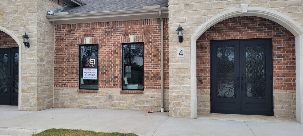 More Photos Of 2751 S Stonebridge Dr, McKinney Medical For Lease