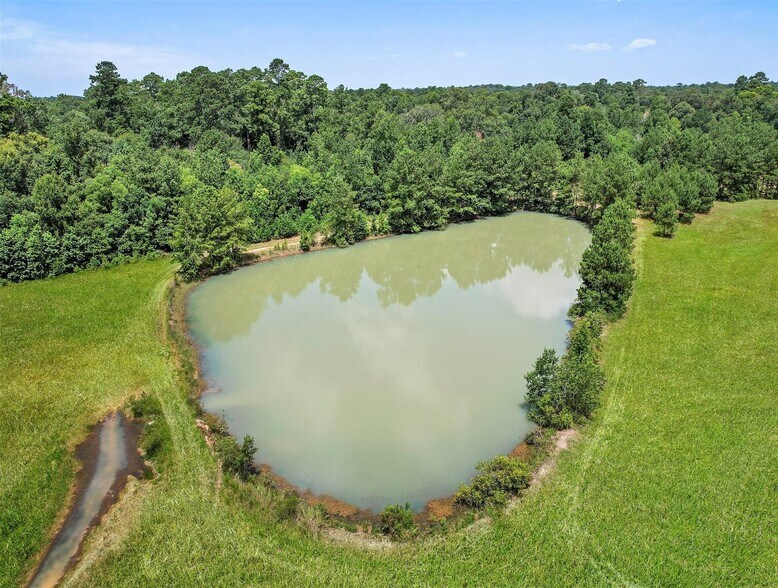 More Photos Of 11304 Fostoria Rd, Cleveland Land For Sale