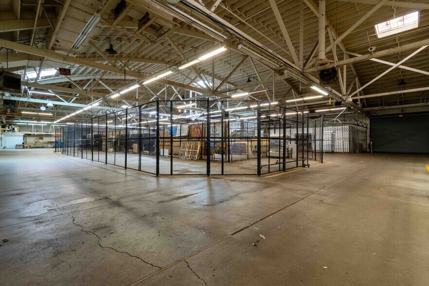 More Photos Of 610-690 Brannan St, San Francisco Warehouse For Lease