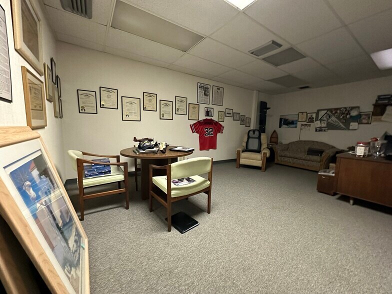 More Photos Of 950 S Andrews Ave, Pompano Beach Manufacturing For Sale