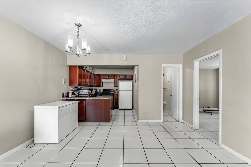 More Photos Of 1481 NW 22nd St, Fort Lauderdale Apartments For Sale