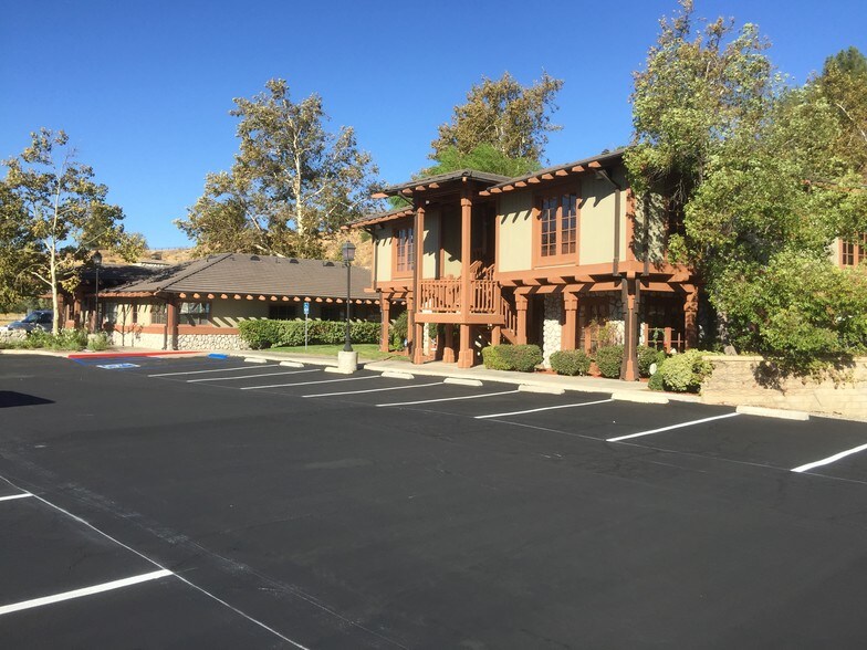 More Photos Of 27936 Vista Canyon Blvd, Canyon Country Office For Lease