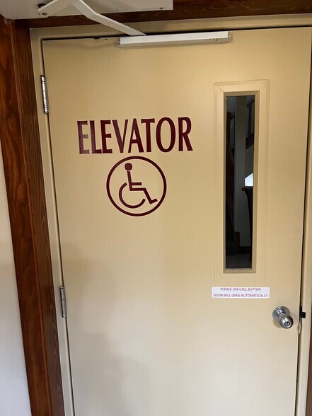 More Photos Of 104 Park Ave N, Park Rapids Medical For Lease