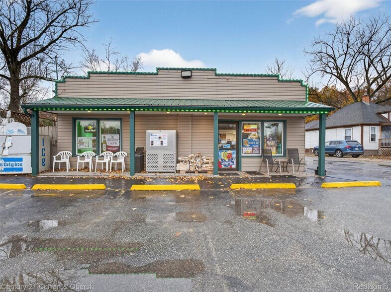 Primary Photo Of 27996 Waltz Rd, New Boston General Retail For Sale