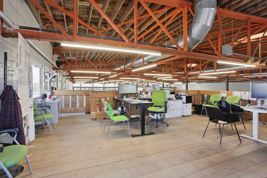 More Photos Of 3301 W Alameda Ave, Denver Freestanding For Sale