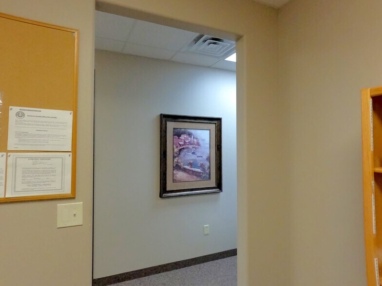 More Photos Of 6570 Naaman Forest Blvd, Garland Medical For Sale