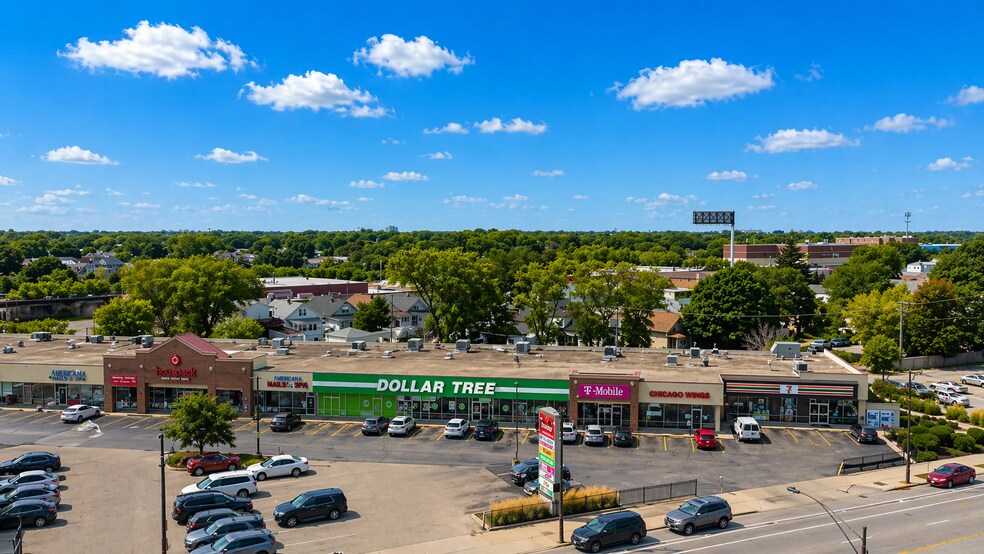 More Photos Of 5316 N Milwaukee Ave, Chicago Unknown For Lease