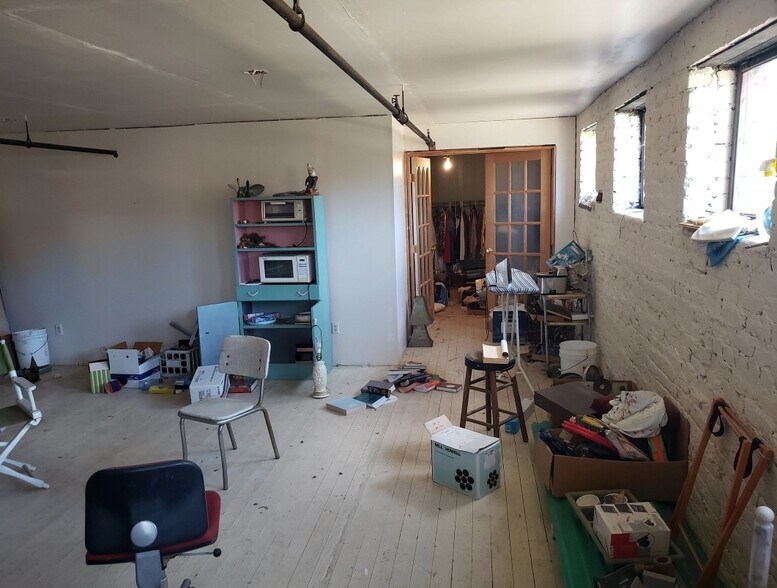 More Photos Of 305 N Main St, Tarboro Storefront Retail Office For Sale