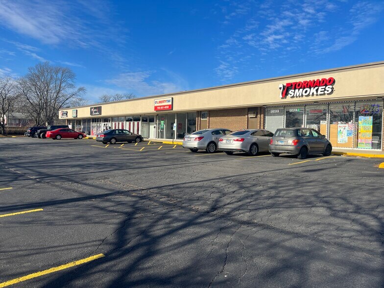 More Photos Of 22240-22244 Governors Hwy, Richton Park Unknown For Lease