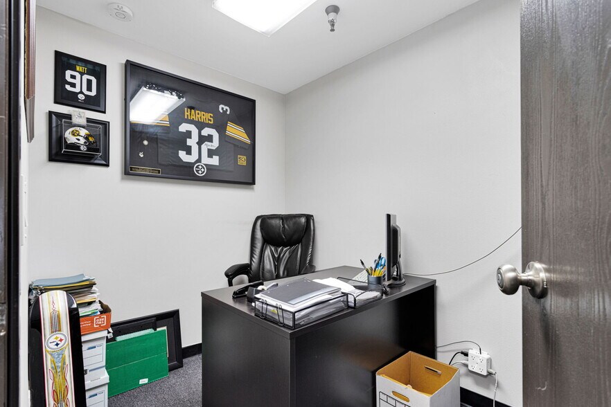 More Photos Of 10722 Arrow Rt, Rancho Cucamonga Light Manufacturing For Sale