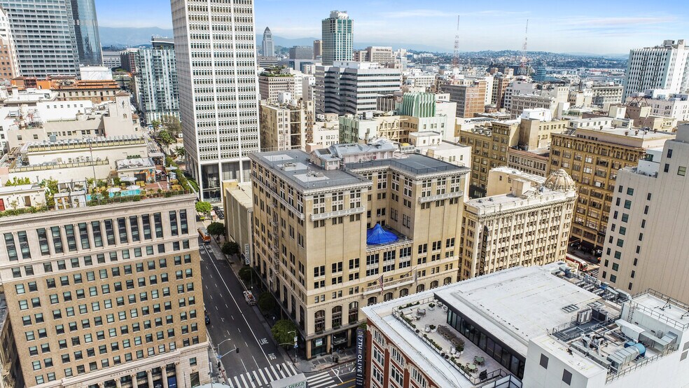 More Photos Of 431 W 7th St, Los Angeles Hotel For Lease