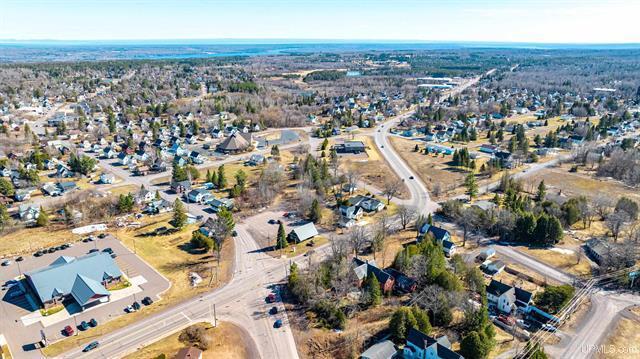 More Photos Of 56638 Calumet Ave, Calumet Office For Sale