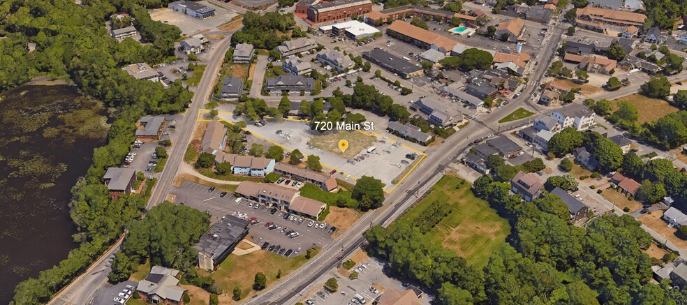 More Photos Of 720 Main St, Hyannis Land For Sale