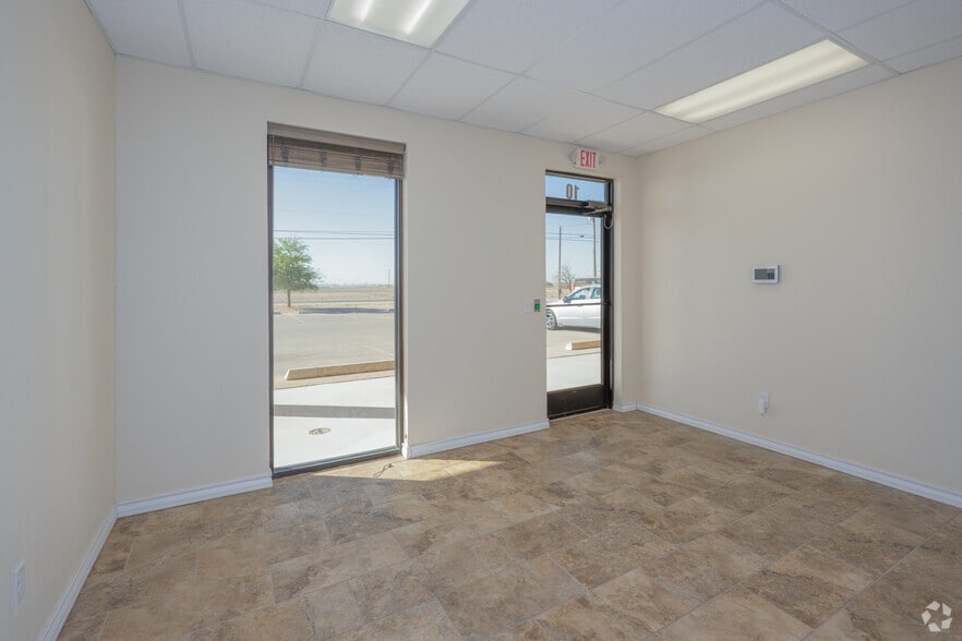 More Photos Of 10800 State Highway 191, Midland Manufacturing For Lease