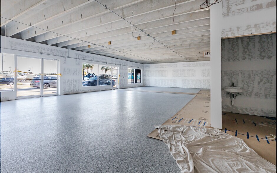 More Photos Of 1520 SE 46th Ln, Cape Coral Freestanding For Lease