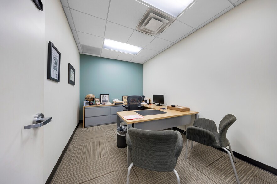 More Photos Of 2155 SW 22nd St, Miami Office For Lease