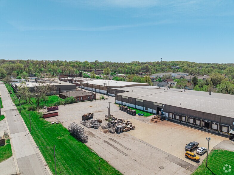 More Photos Of 20001 Euclid Ave, Euclid Warehouse For Lease