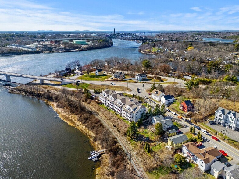 More Photos Of 19 Bridge St, Kittery Coworking Space