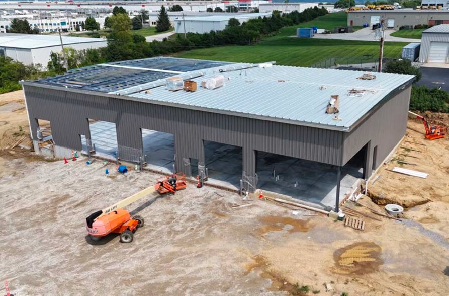 More Photos Of Thunderbird Ln, Fairfield Warehouse For Lease