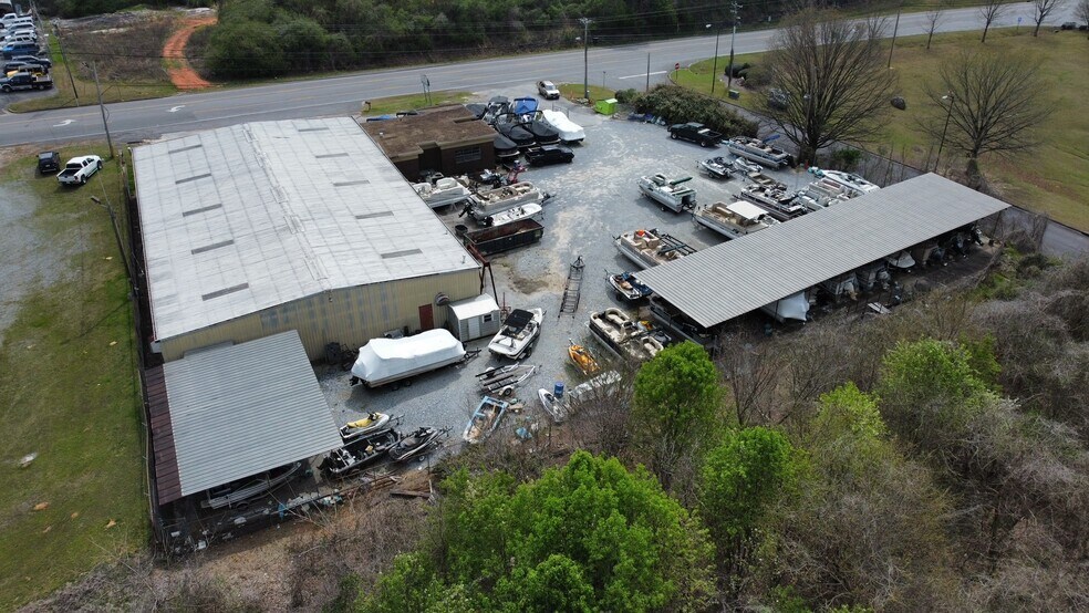 More Photos Of 2190 Cherokee Rd, Alexander City General Retail For Sale