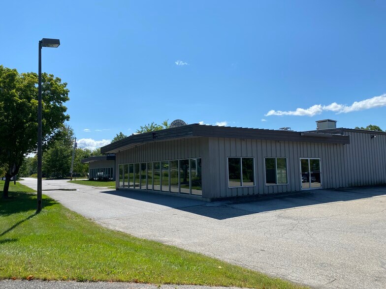 More Photos Of 112 Squires Rd, North Clarendon Auto Dealership For Sale