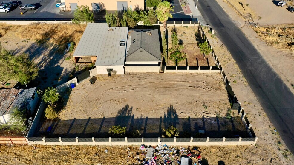 More Photos Of 15224 Bonanza Rd, Victorville Freestanding For Sale