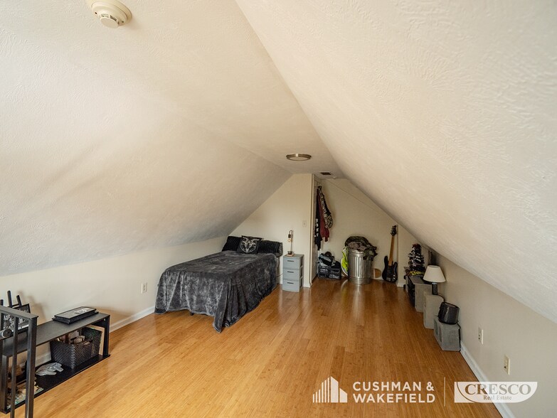 More Photos Of 807 Literary Ave, Cleveland Storefront Retail Residential For Sale