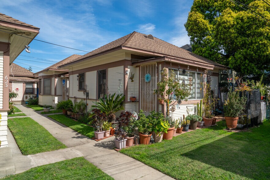 More Photos Of 613-627 W 4th St, Long Beach Apartments For Sale