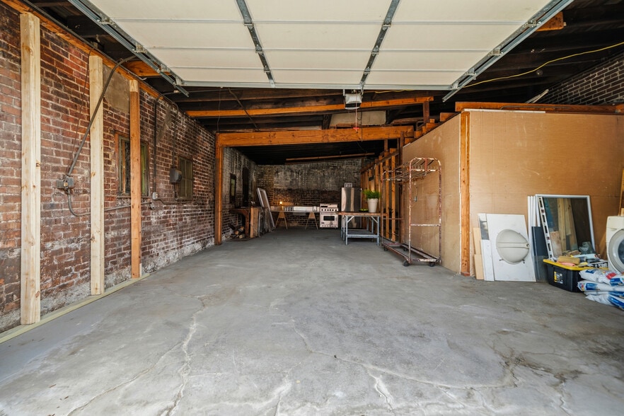 More Photos Of 540 Ouachita Ave, Hot Springs Storefront For Sale