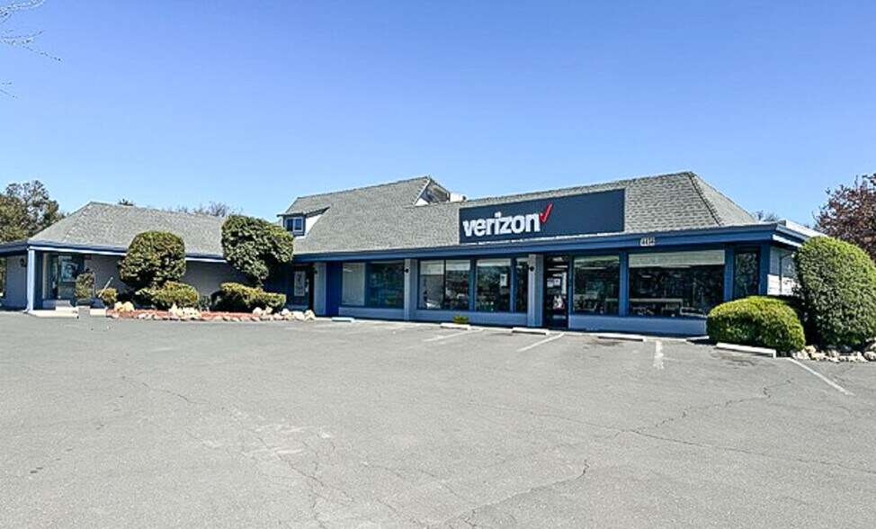 Primary Photo Of 4456 Manzanita Ave, Clearlake Storefront Retail Office For Sale