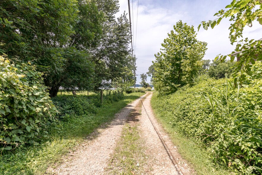 More Photos Of 5209 River Rd, Louisville Land For Sale