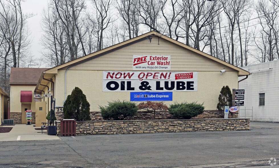 More Photos Of 2570 Plainfield Ave, Scotch Plains Carwash For Sale