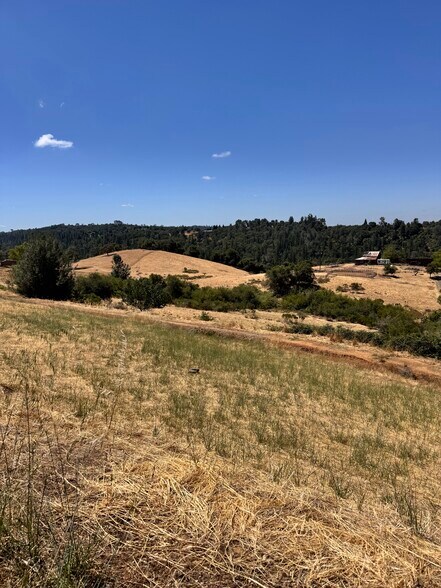 More Photos Of 7775 McRanch Rd Rd, Auburn Land For Lease